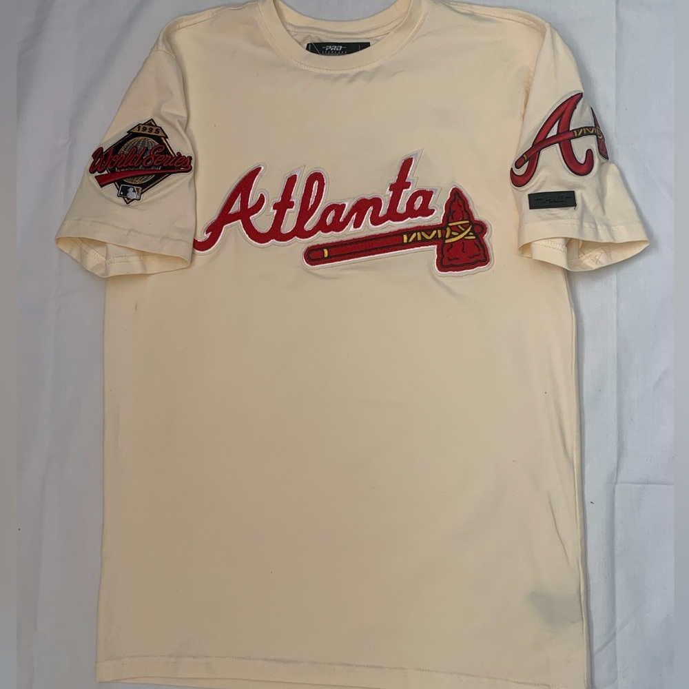 Pro Standard Atlanta Braves T-Shirt